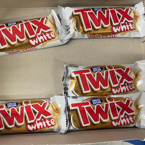 White Twix Bars Have Been Spotted In Supermarkets & I Want To Buy Them All