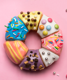 Krispy Kreme Is Doing DIY Doughnut Decorating For Xmas!