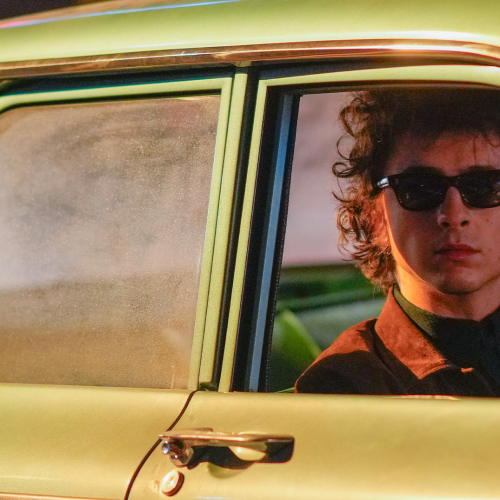 Timothée Chalamet Looks PERFECT As Bob Dylan In His Latest Movie